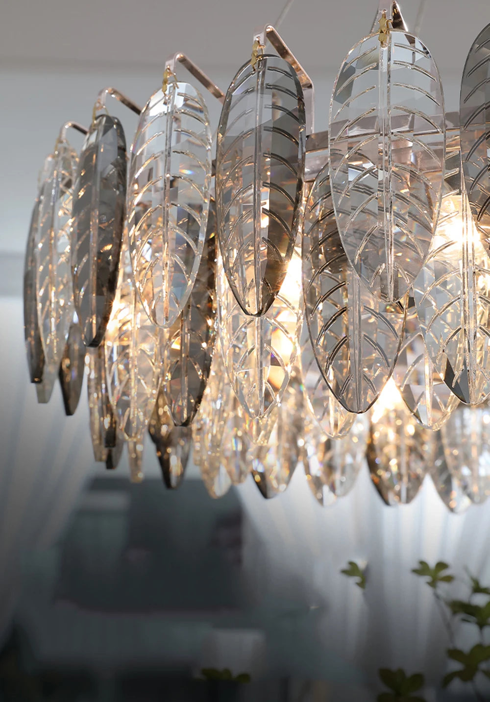 Contemporary Crystal Tassel Chandelier with Pink Feather and Gold Round Design for Indoor Living Room Ceiling Decorative Light F